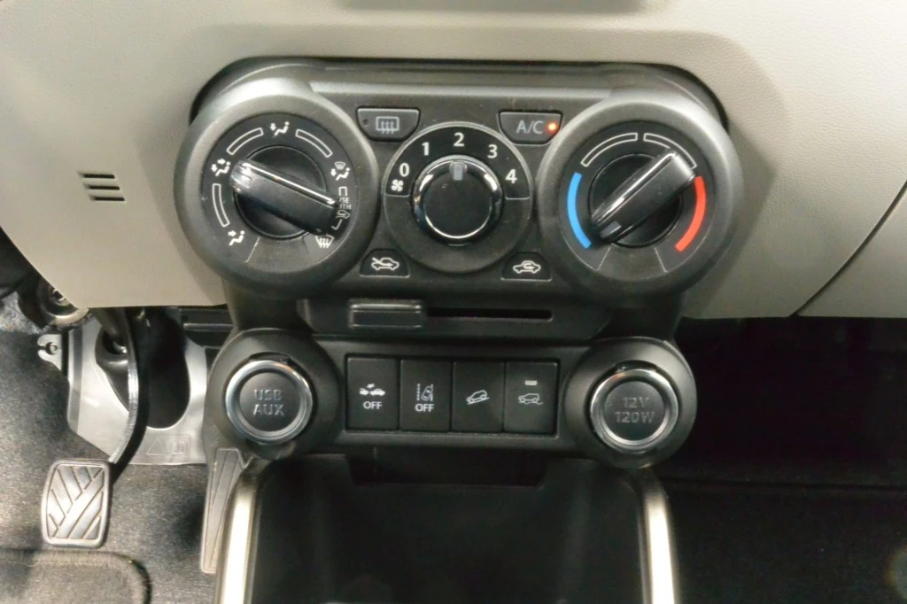 Suzuki Ignis – foto 25