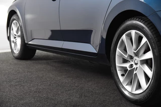 Škoda Superb – thumbnail 32