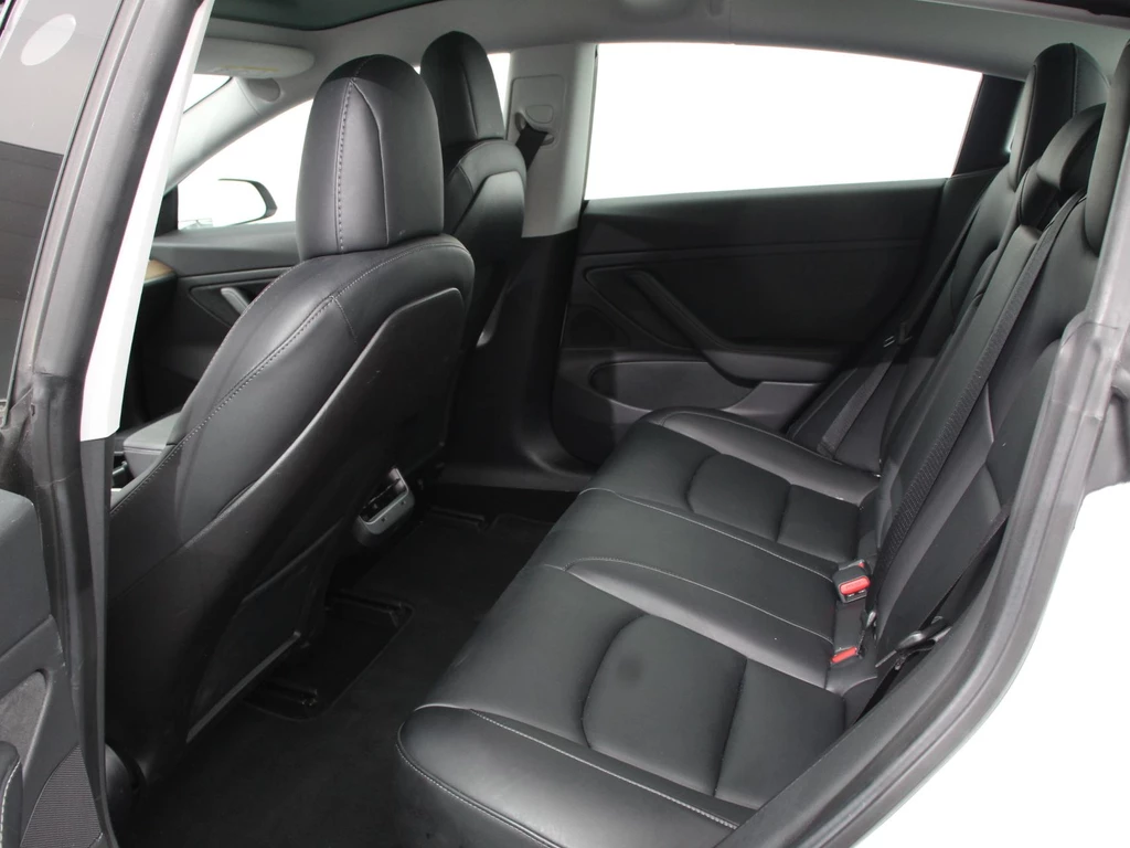 Tesla Model 3 – foto 14