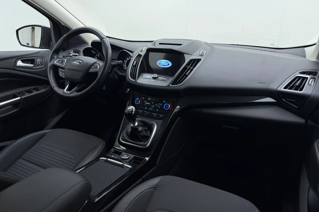Ford Kuga – foto 14