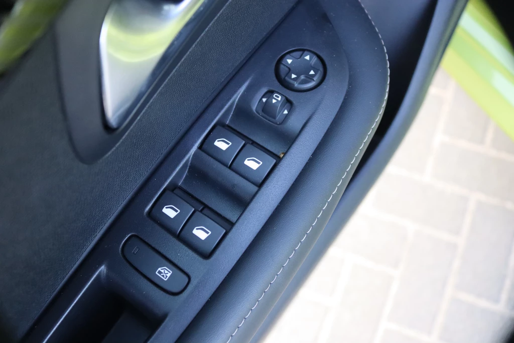 Peugeot 208 – foto 29