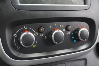 Renault Trafic – thumbnail 12
