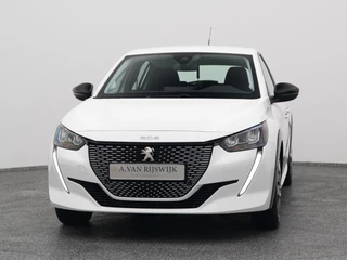 Peugeot e-208 – thumbnail 2