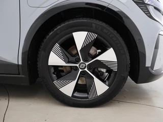Renault Megane E-Tech – thumbnail 12