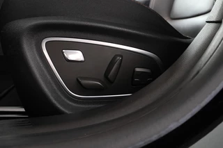 Renault Megane E-Tech – thumbnail 16