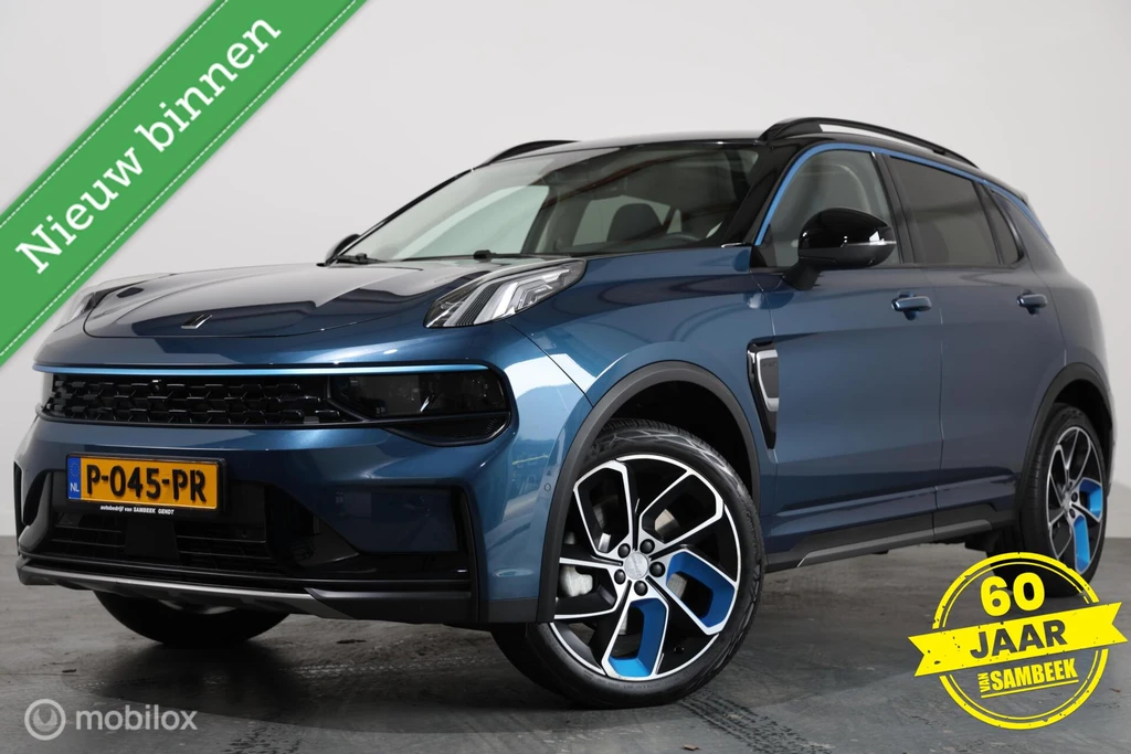 Lynk & Co 01 – foto 1