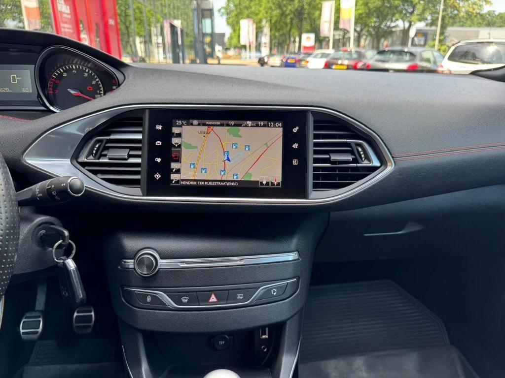 Peugeot 308 – foto 13