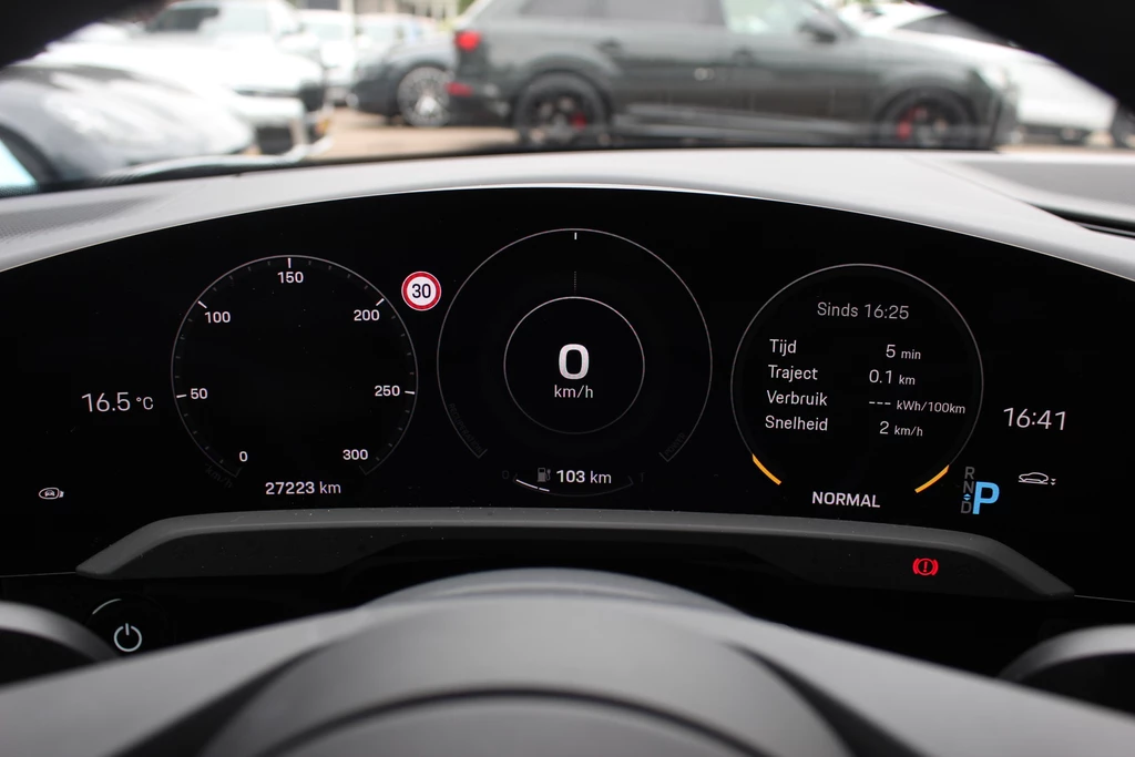 Porsche Taycan – foto 20