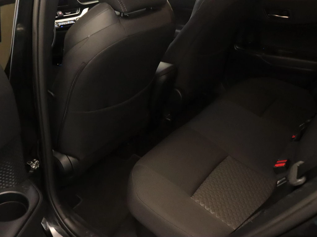 Toyota C-HR – foto 14