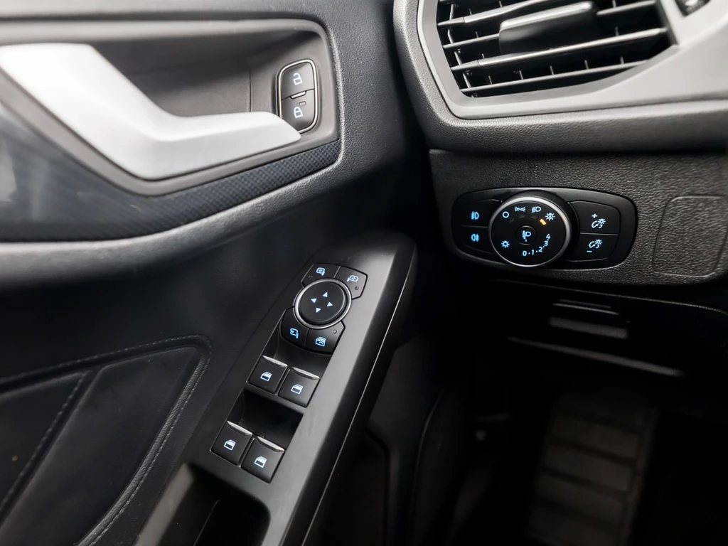 Ford Focus – foto 25