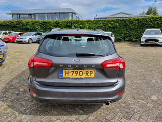Ford Focus – thumbnail 4