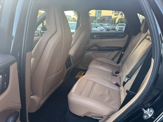 Porsche Cayenne – thumbnail 25
