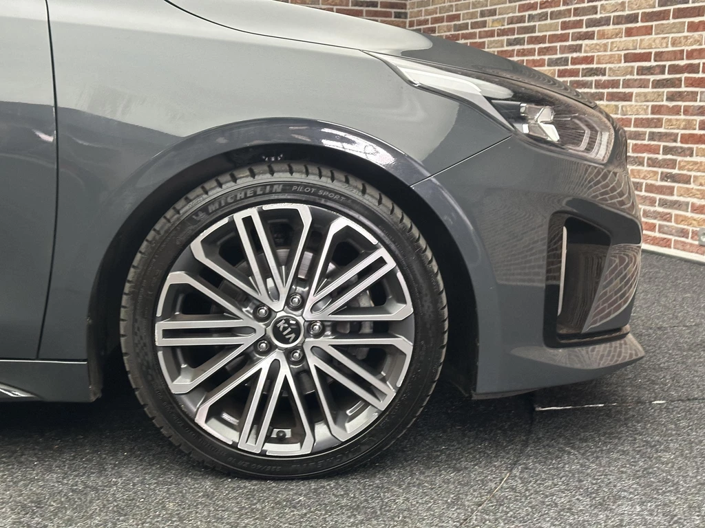 Kia ProCeed – foto 15