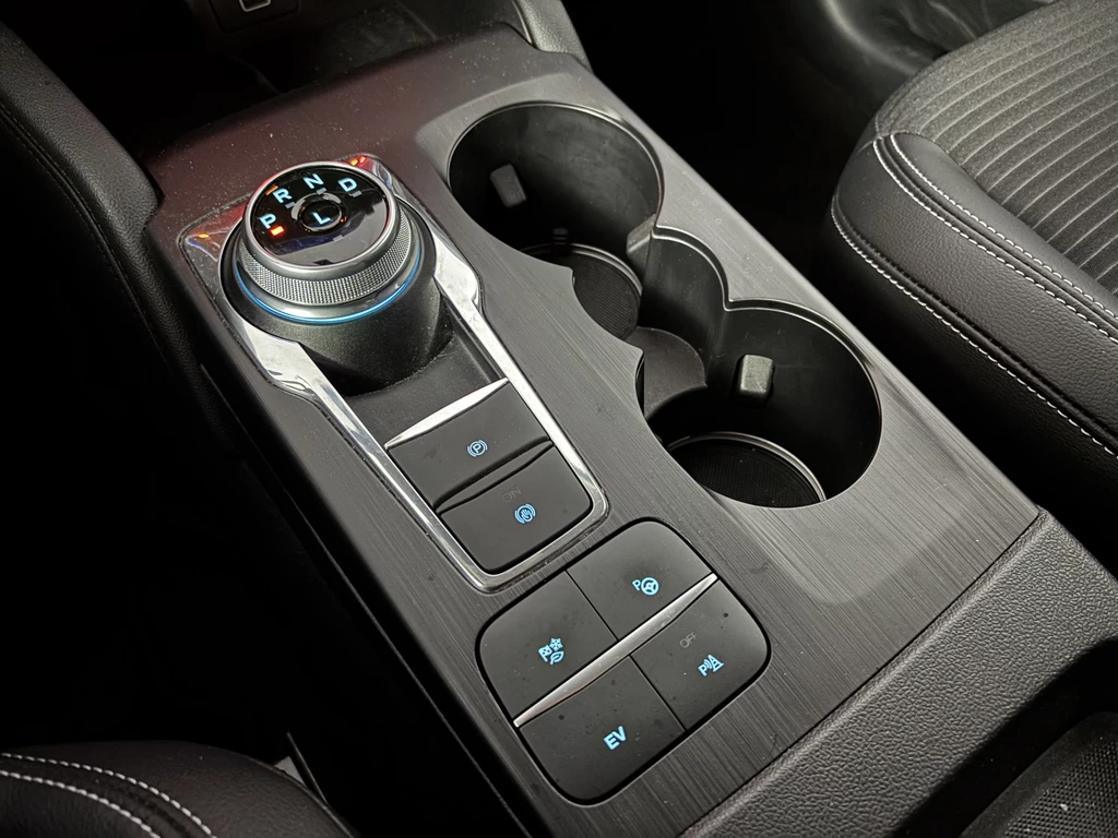 Ford Kuga – foto 39
