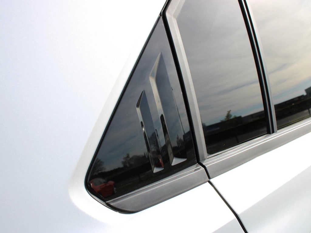 Opel Astra – foto 21