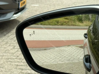 Ford Kuga – thumbnail 32