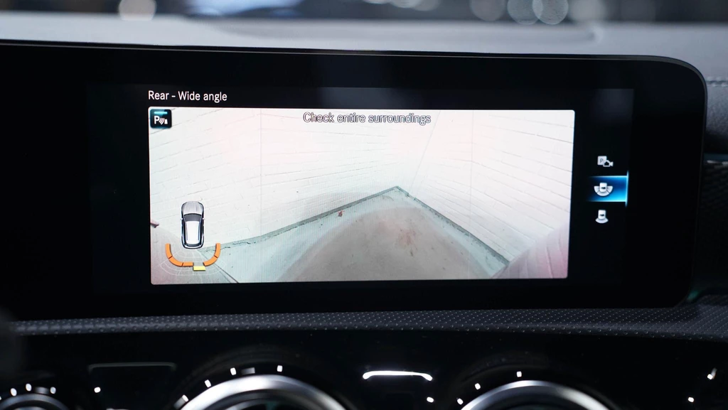 Mercedes-Benz CLA – foto 32