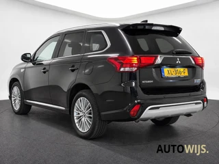 Mitsubishi Outlander – thumbnail 3
