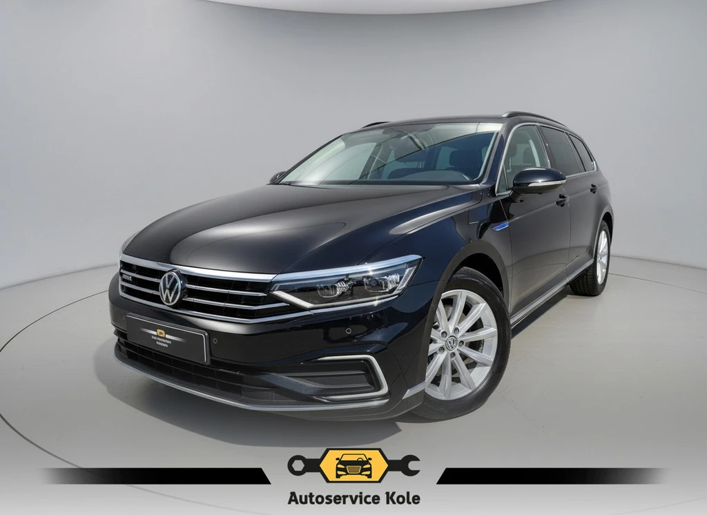 Volkswagen Passat – foto 1