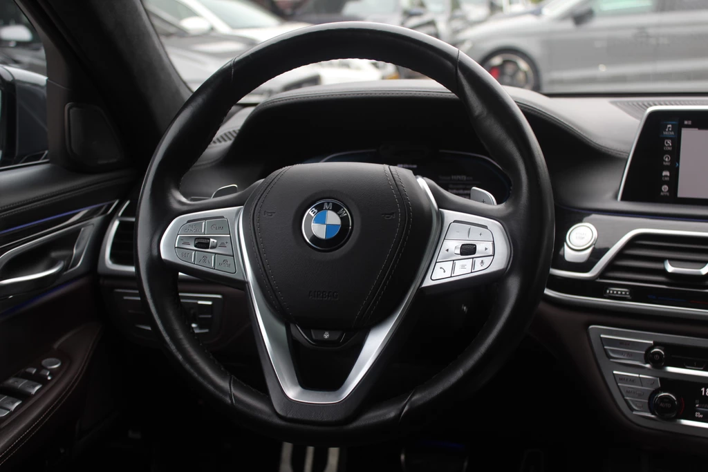 BMW 7 Serie – foto 19