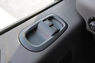 Ford E-Transit – thumbnail 16