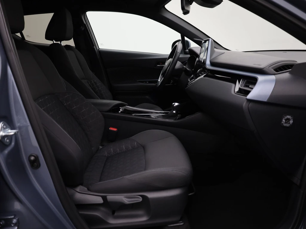 Toyota C-HR – foto 29