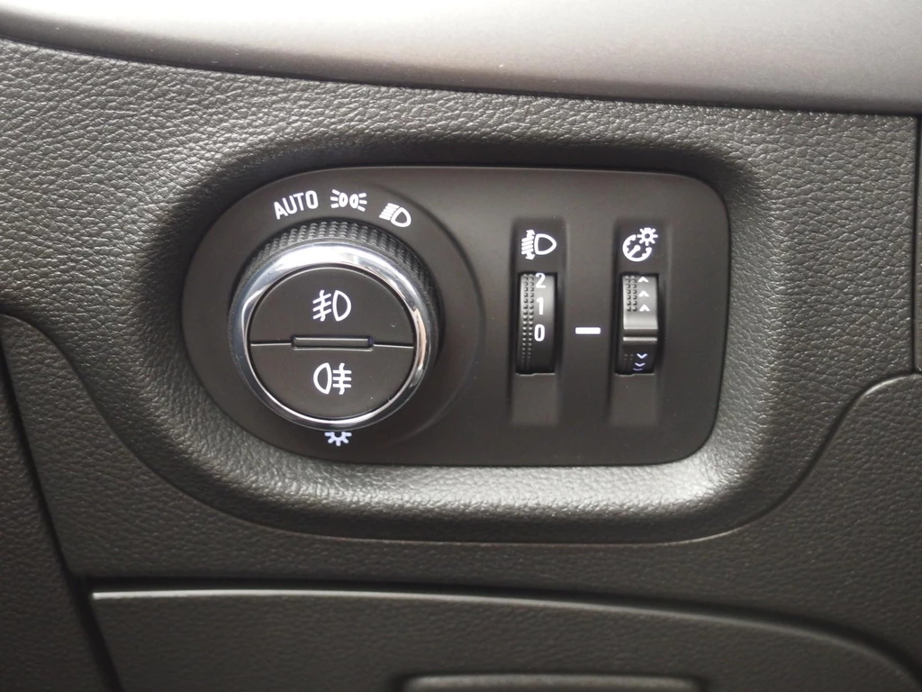 Opel Astra – foto 31