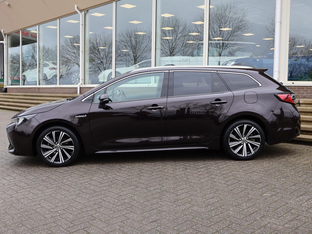 Toyota Corolla Touring Sports – foto 2