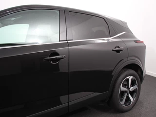 Nissan QASHQAI – thumbnail 3
