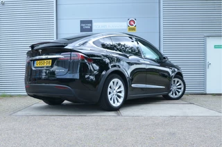 Tesla Model X – thumbnail 4