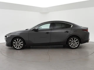 Mazda 3 – thumbnail 2