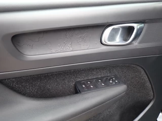 Volvo XC40 – thumbnail 12