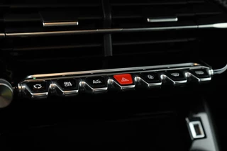 Peugeot 208 – thumbnail 18