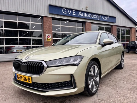 Škoda Superb 1.5 TSI MHEV NIEUW MODEL! COMBI NAP LOGISCH.