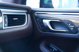 Porsche Macan – thumbnail 37
