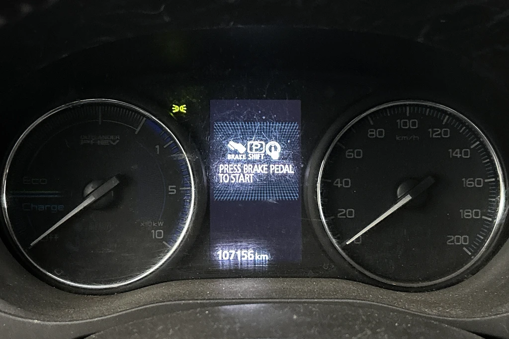 Mitsubishi Outlander – foto 12