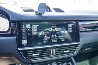 Porsche Cayenne – thumbnail 43