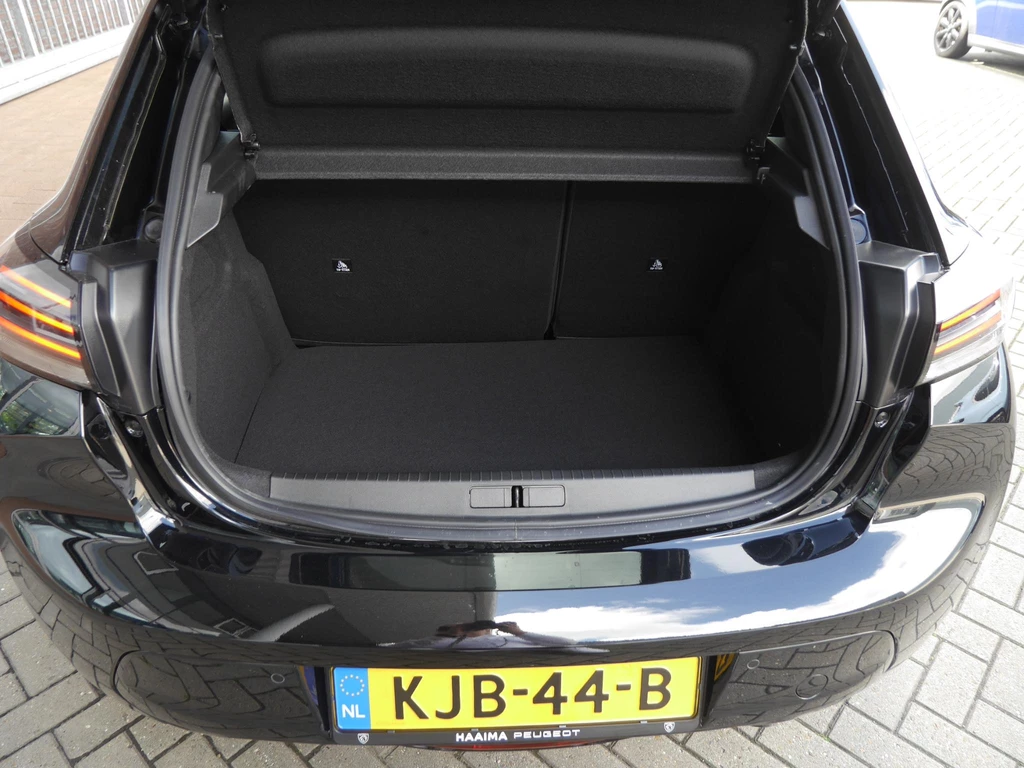 Peugeot 208 – foto 10