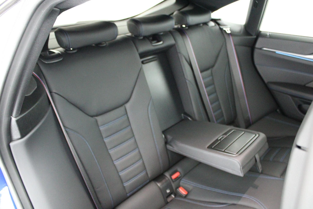 BMW i4 – foto 48