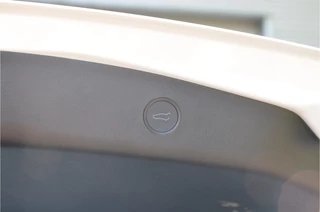 Tesla Model 3 – thumbnail 32