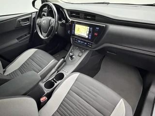 Toyota Auris – thumbnail 18