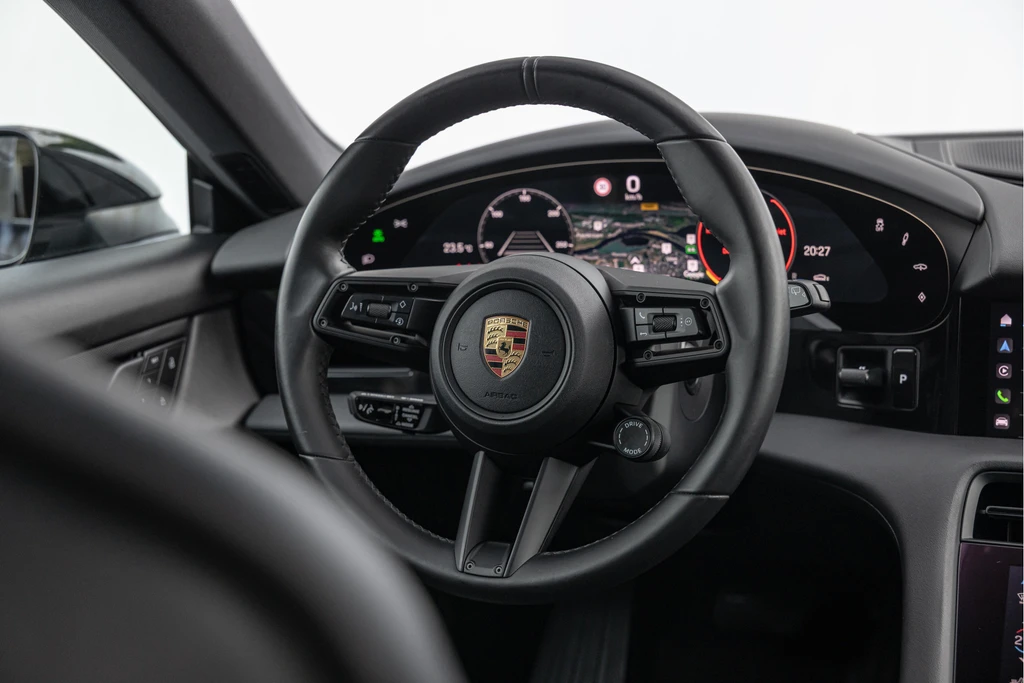 Porsche Taycan – foto 20