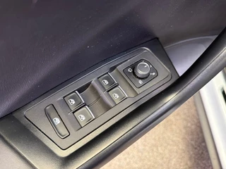 Volkswagen T-Roc – thumbnail 30