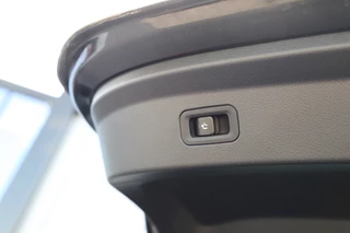 Mercedes-Benz GLE – thumbnail 38