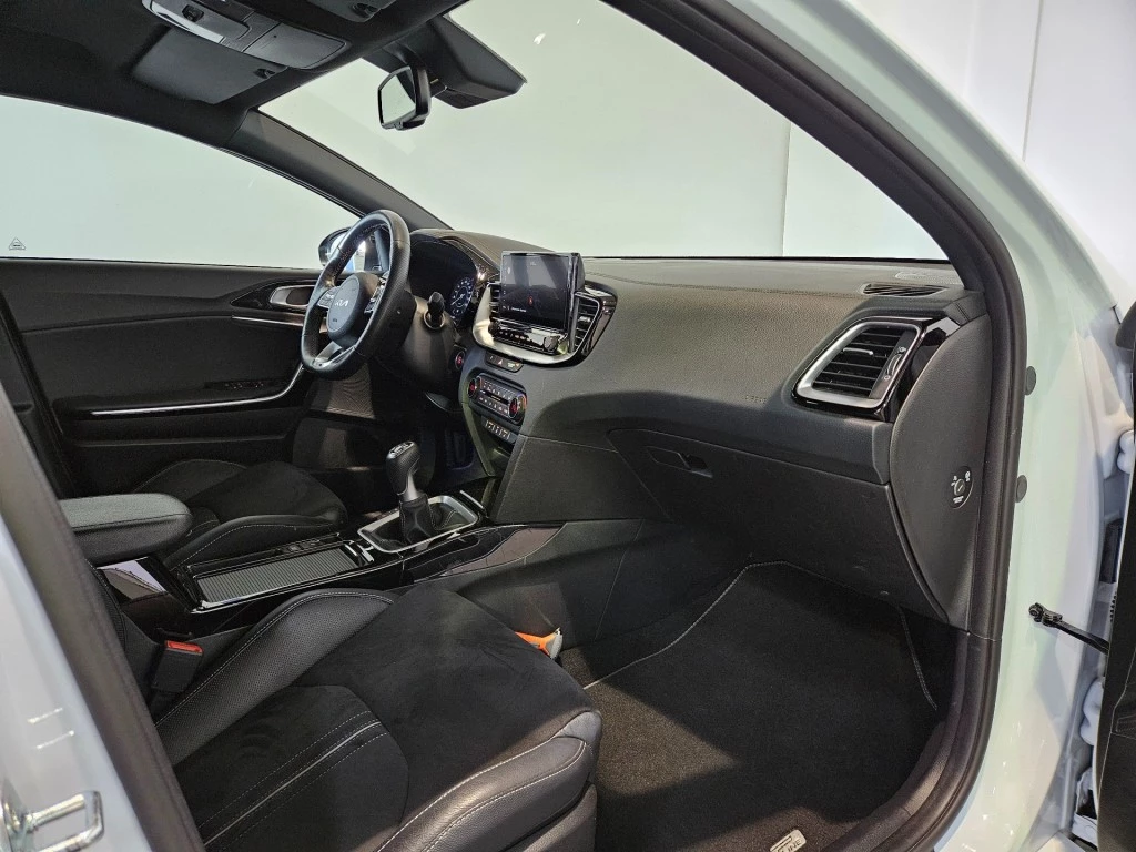 Kia ProCeed – foto 22