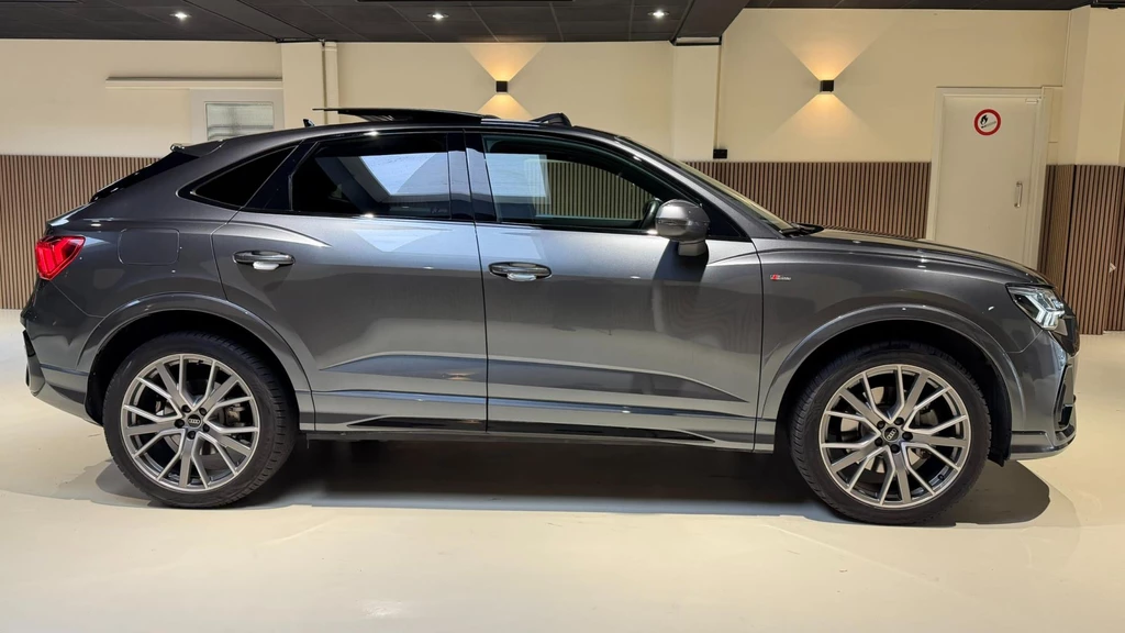 Audi Q3 – foto 8
