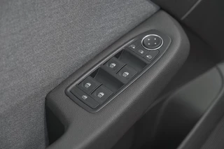Renault Clio – thumbnail 39