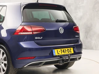 Volkswagen Golf – thumbnail 4