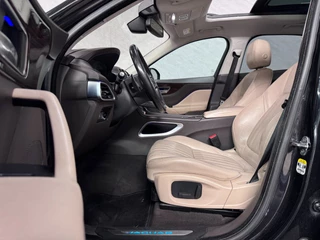 Jaguar F-PACE – thumbnail 10