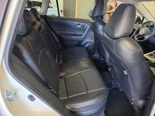 Toyota RAV4 – thumbnail 13